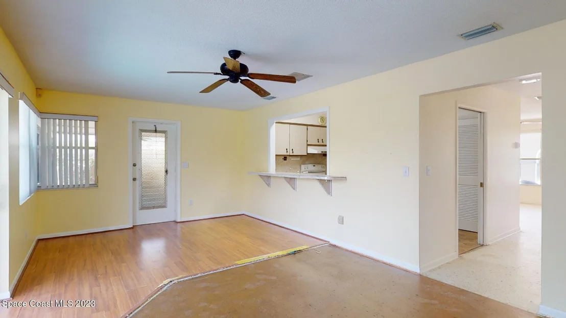 Photo of 813 Vance Circle NE