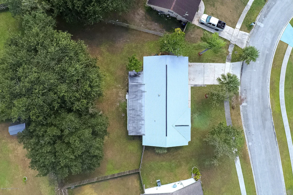 Photo of 1111 Cotton Road NE