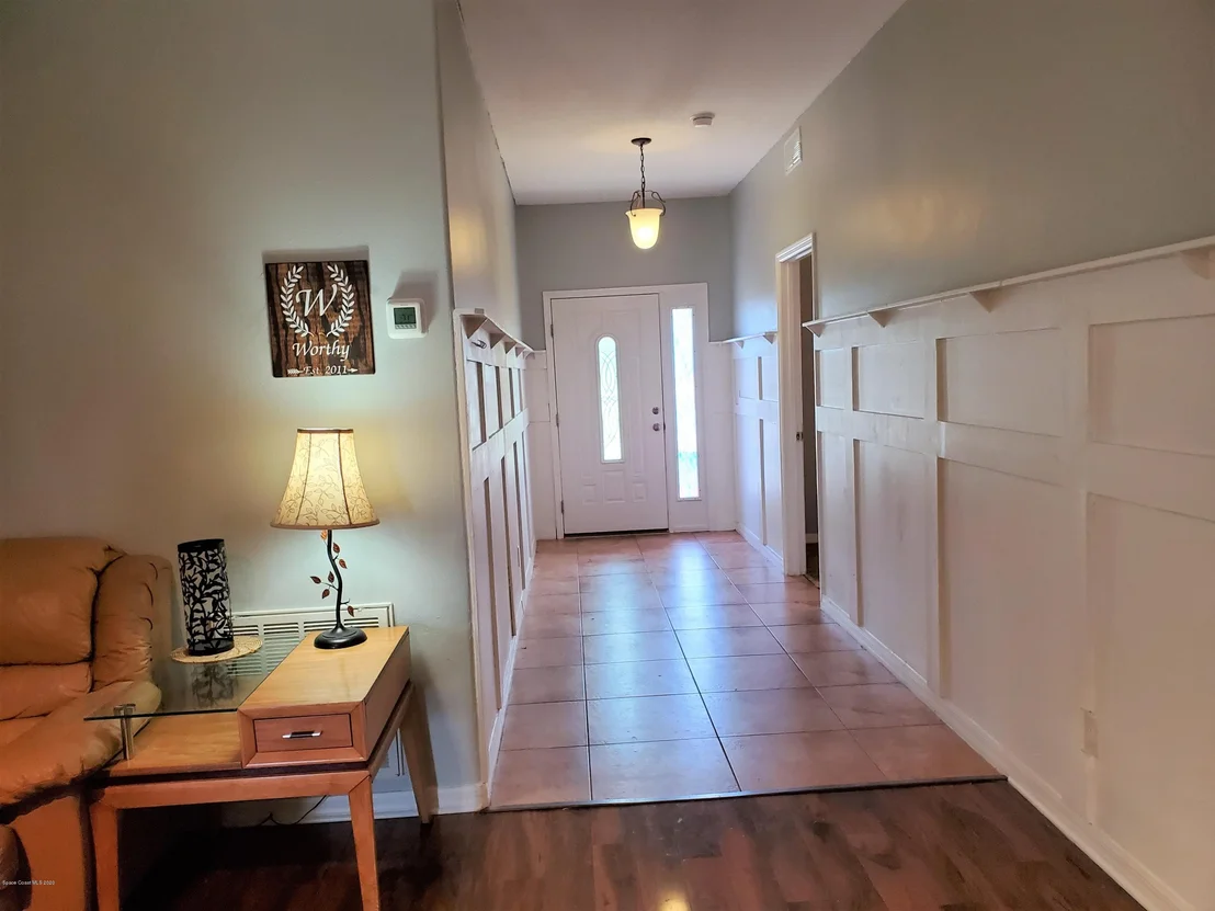 Photo of 3892 Manitoba Way