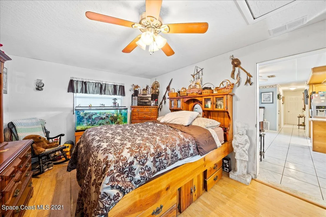 Photo of 2505 Hathaway Drive