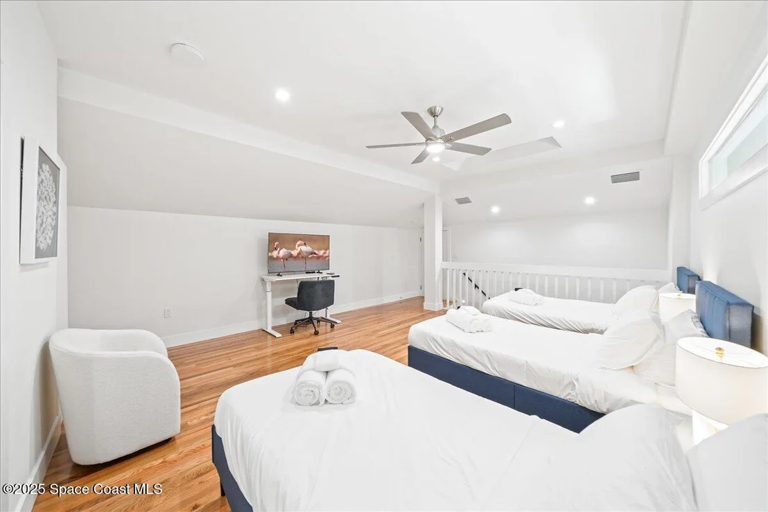 Photo of 182 Bayshore Drive