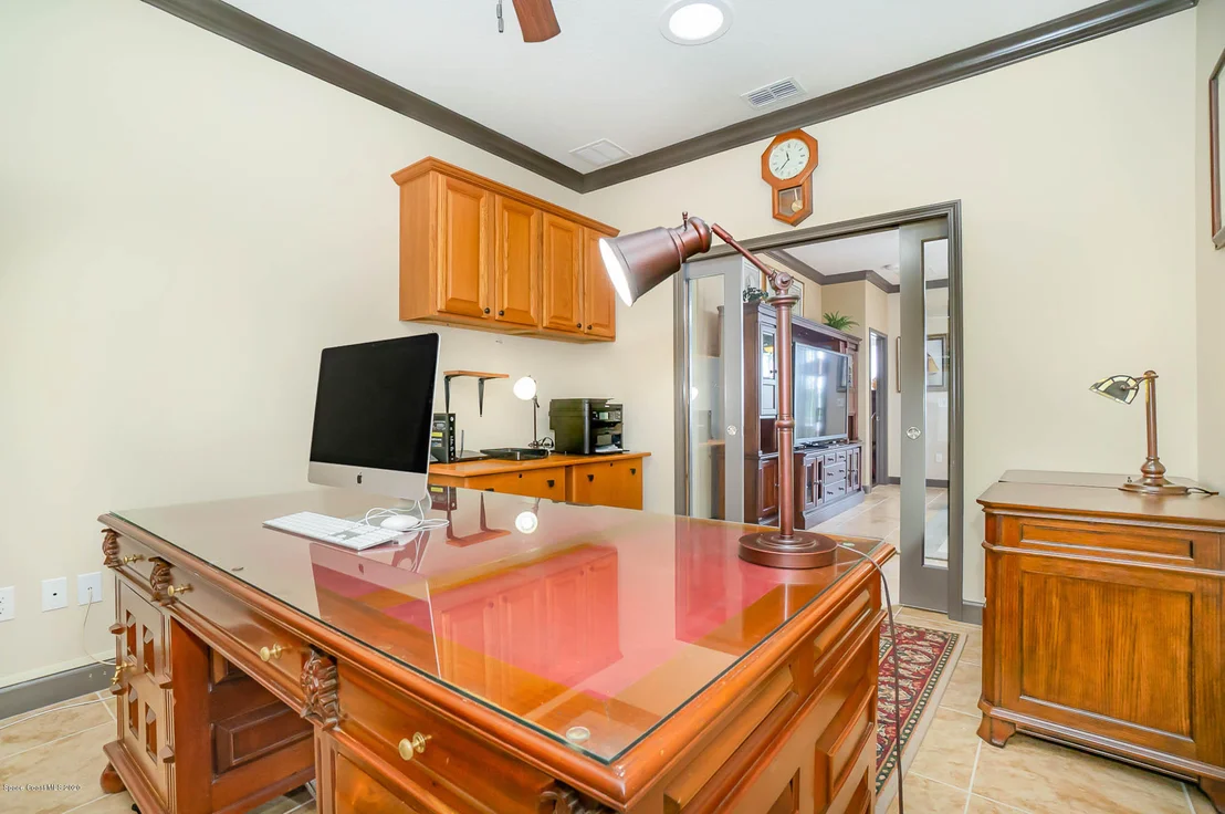 Photo of 3325 Sansome Circle