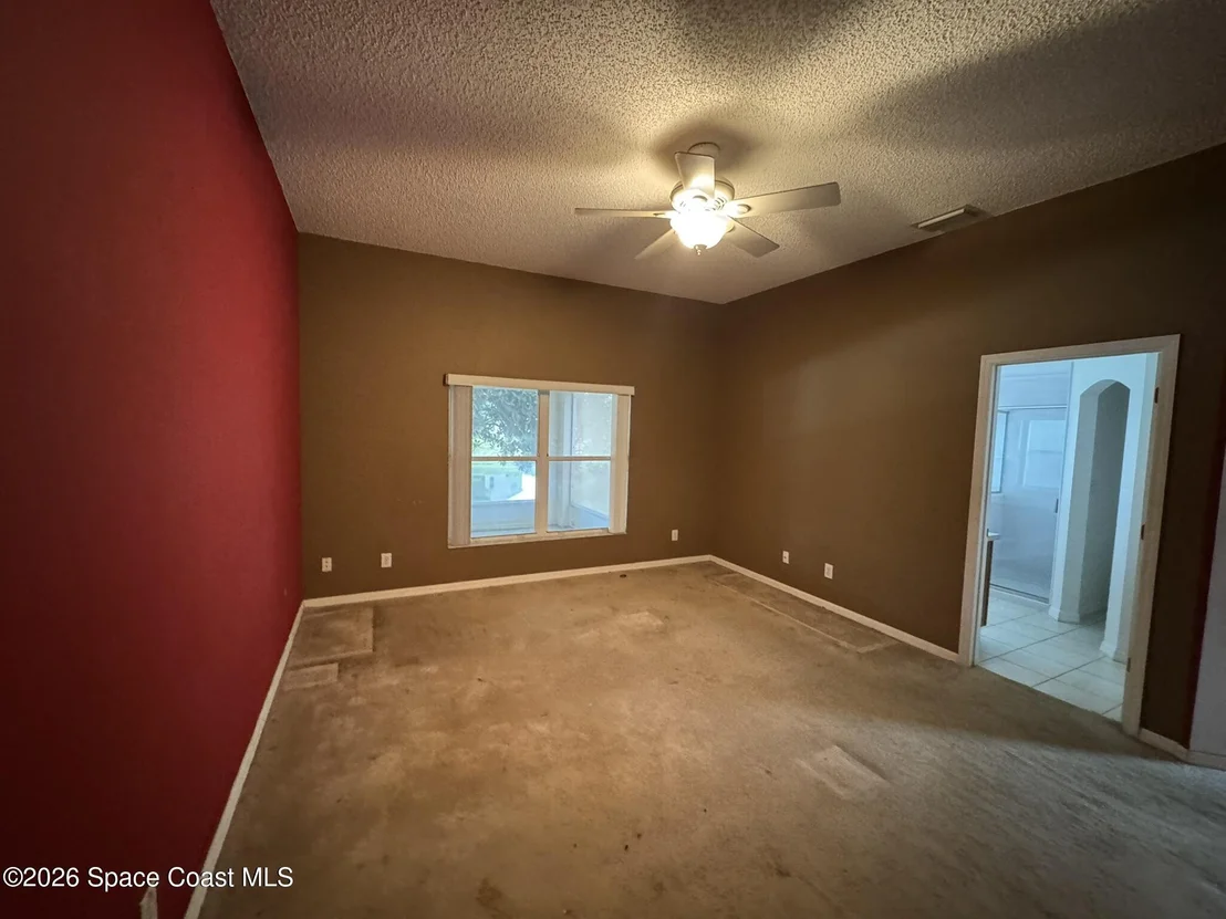 Photo of 906 Shaw Circle