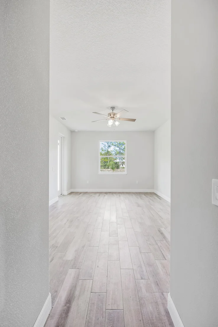 Photo of 1829 Market Circle NE