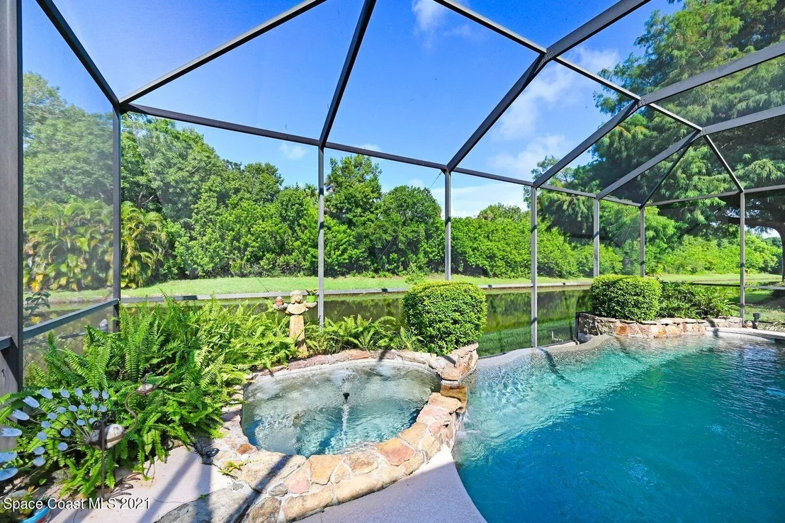 Photo of 2330 Stonebridge Drive
