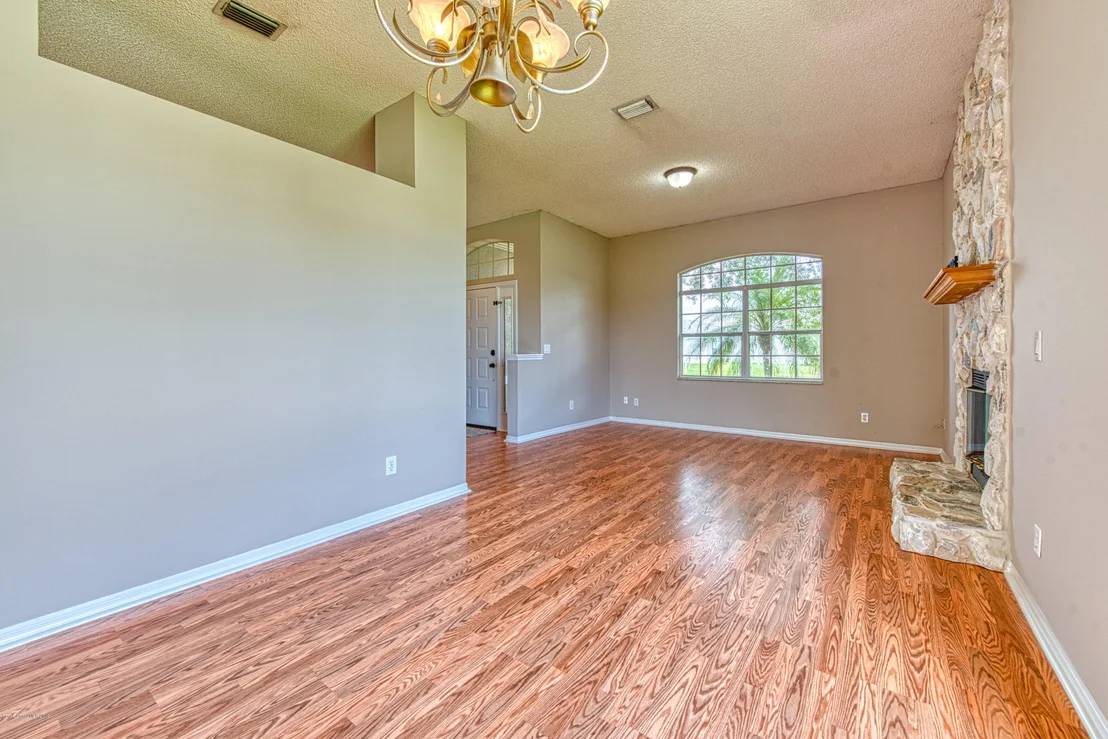 Photo of 8023 Bracken Lane