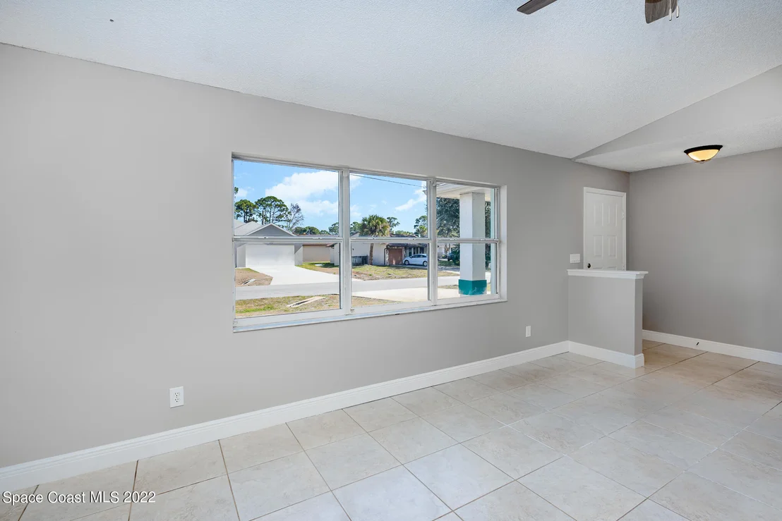 Photo of 5930 Deer Lane