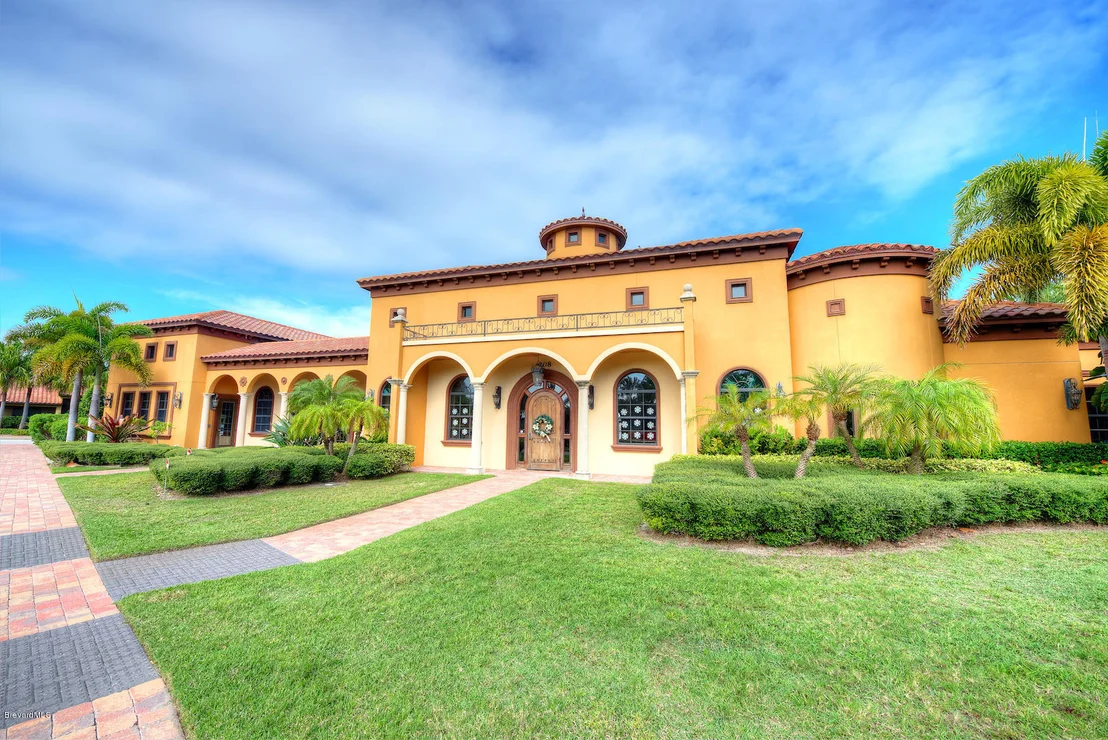 Photo of 324 Point Lobos Drive