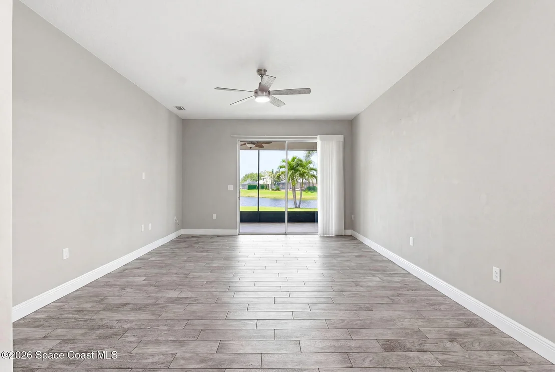 Photo of 3079 Constellation Drive