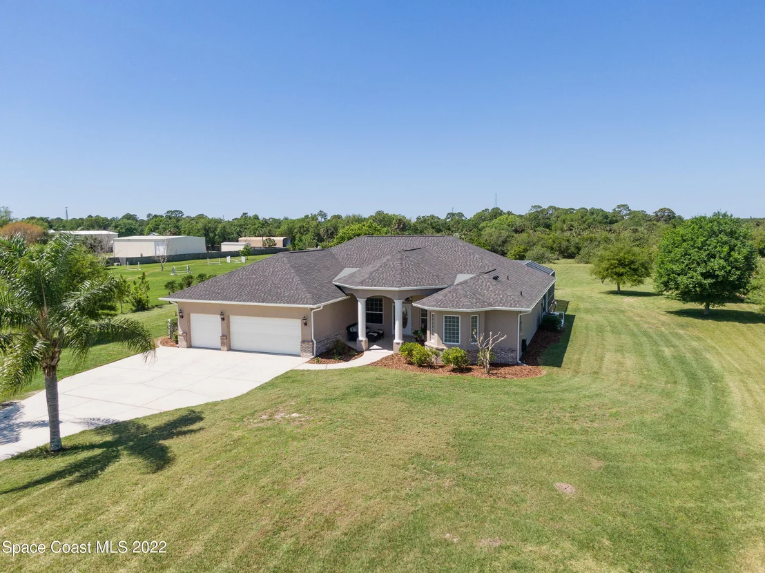 Photo of 1900 Weber Road