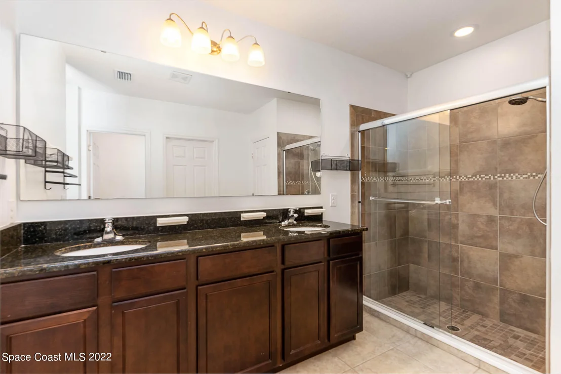 Photo of 1845 Litchfield Drive