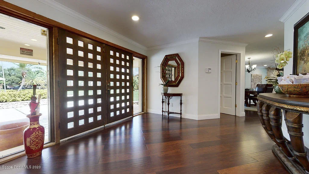 Photo of 643 Doral Lane