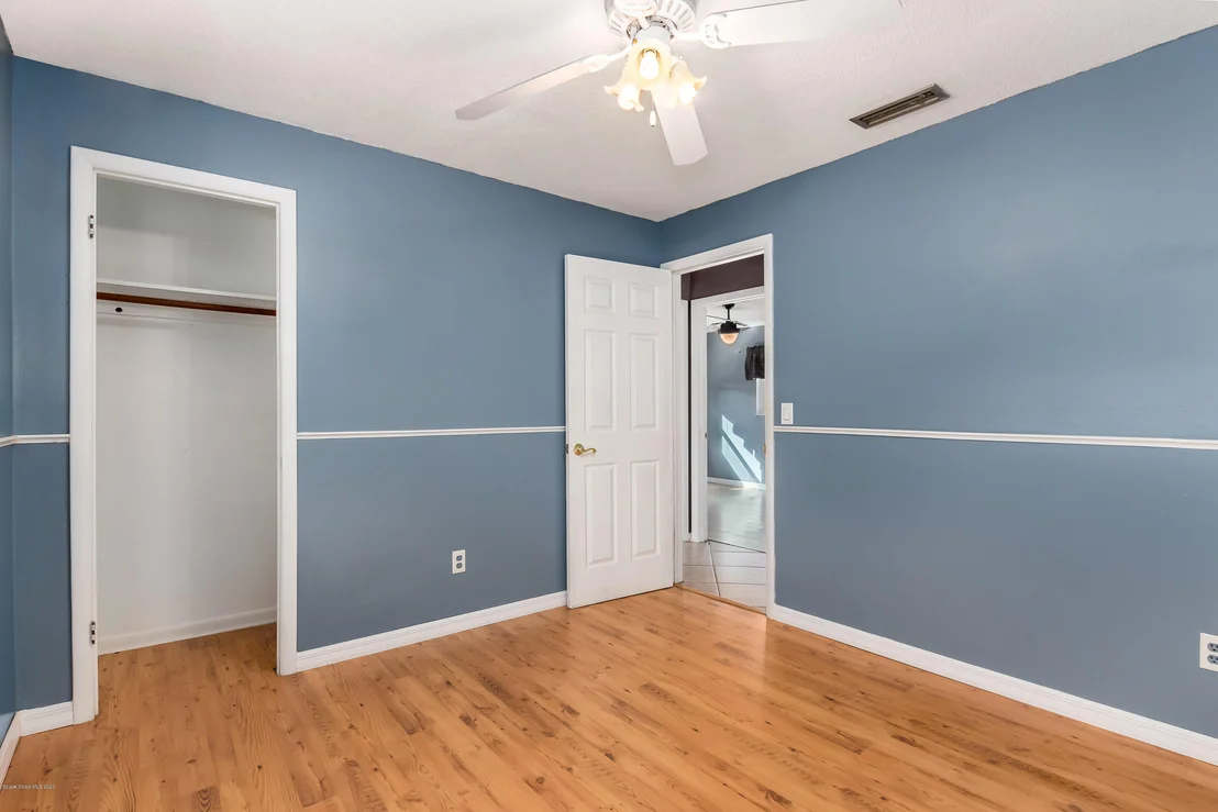 Photo of 1083 Coronado Drive