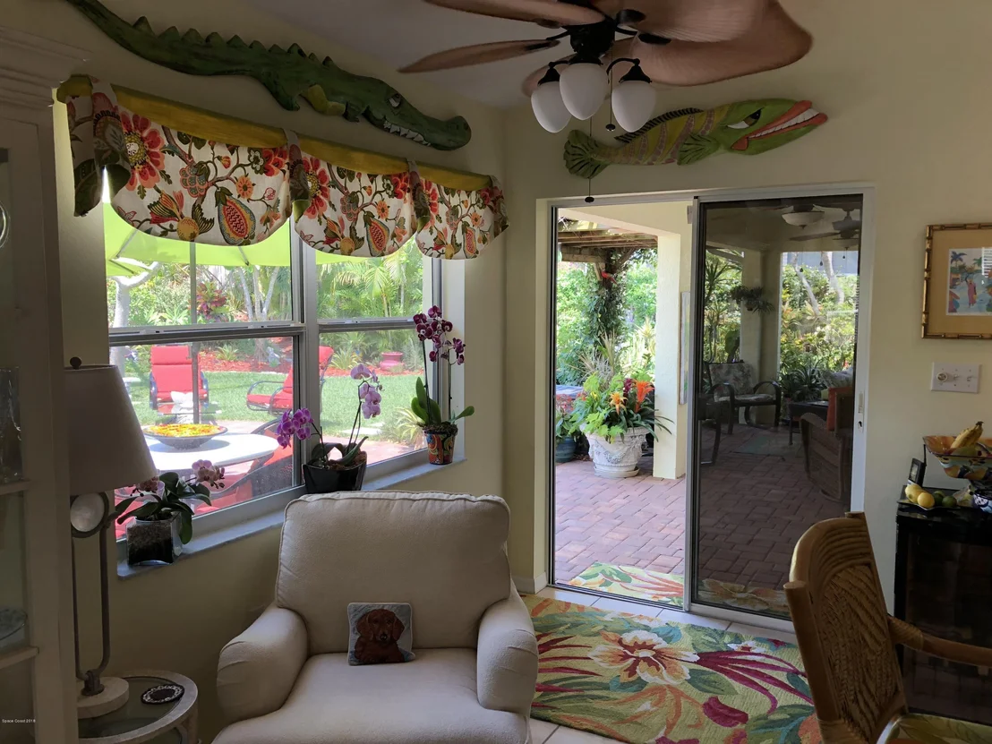 Photo of 208 Ivory Drive