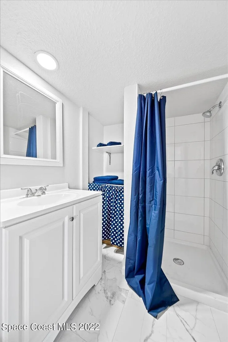 Photo of 3061 Indian River Drive NE