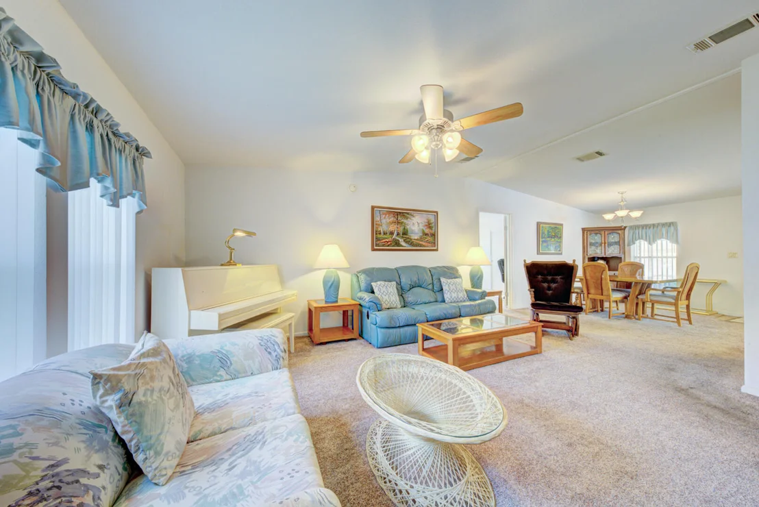 Photo of 665 Outer Drive