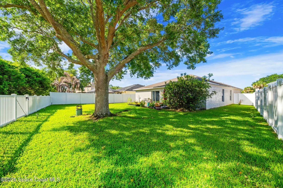 Photo of 4616 Four Lakes Drive