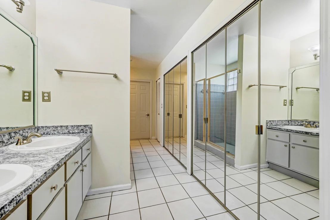 Photo of 1250 Walnut Grove Way