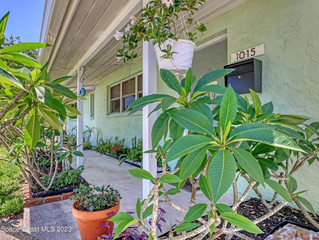 Photo of 1015 West Street