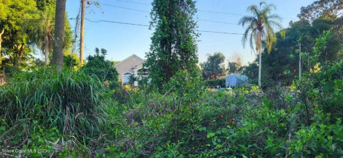 Photo of 6332 Dearman Street