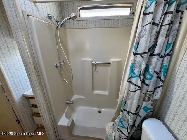 Photo of 320 Akron Way