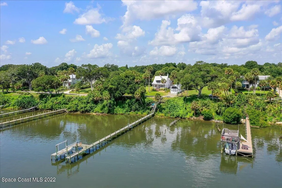 Photo of 2915 N Indian River Drive