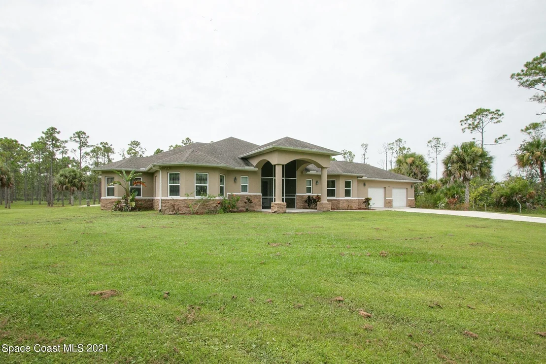 Photo of 925 Valkaria Road