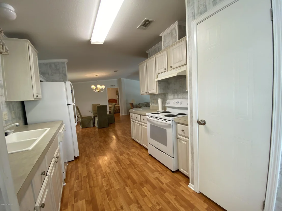 Photo of 5483 Bannock Street