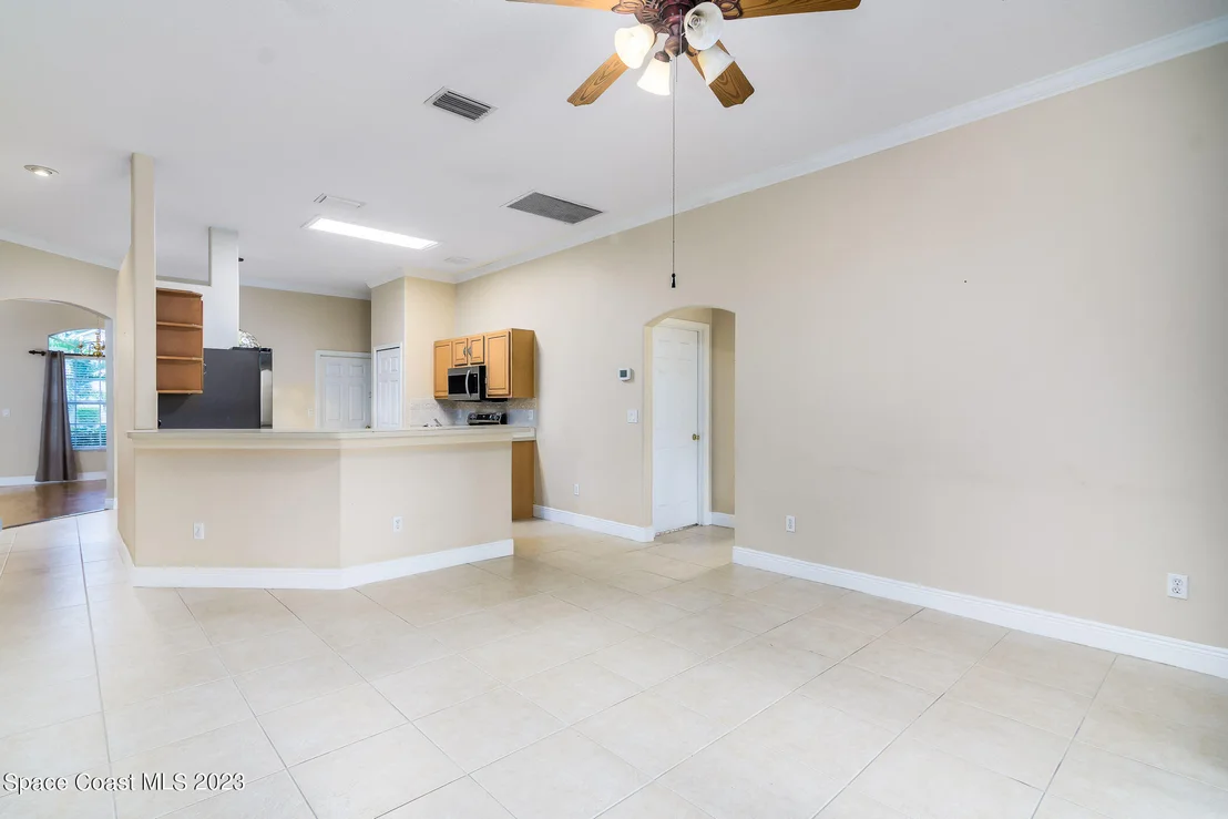 Photo of 404 Sedgewood Circle