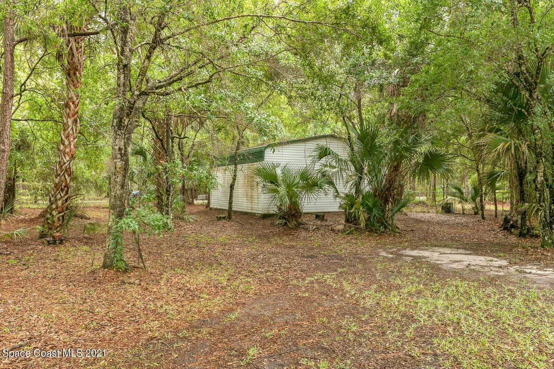 Photo of 2205 Pine Meadow Avenue