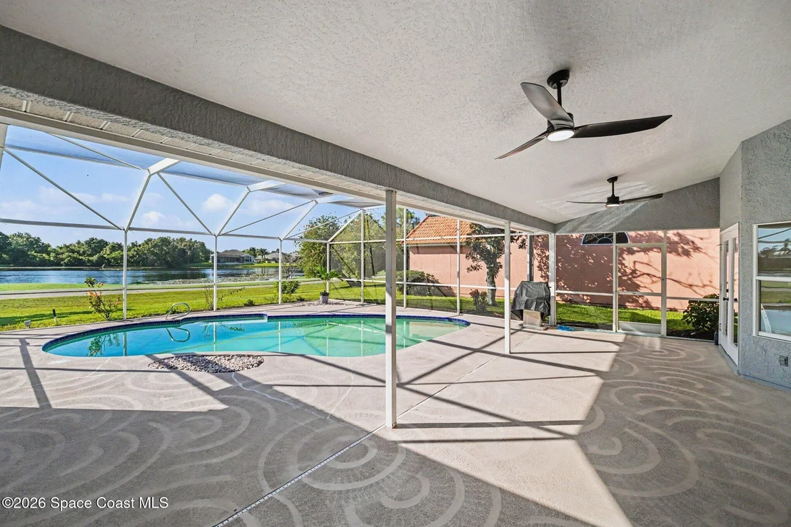 Photo of 804 Spanish Cove Drive NW