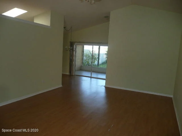 Photo of 1084 S Fork Circle