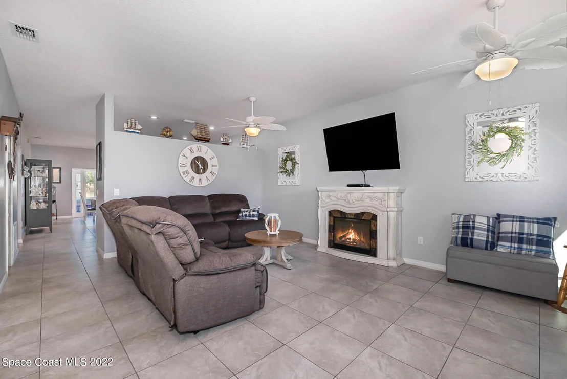 Photo of 1069 S Fork Circle