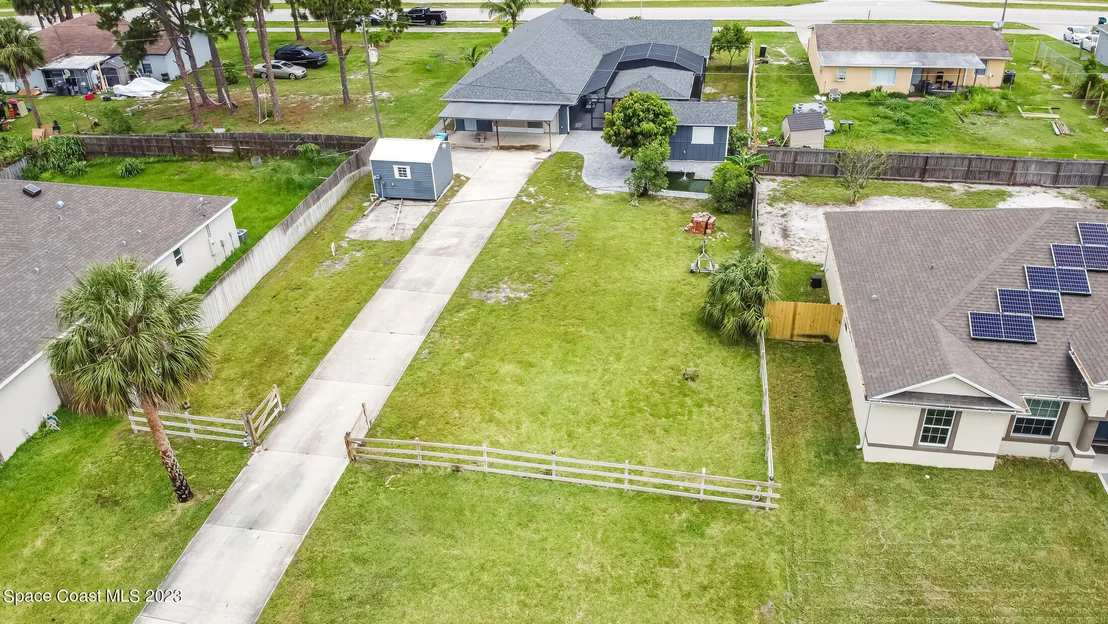 Photo of 3448 Jupiter Boulevard SE