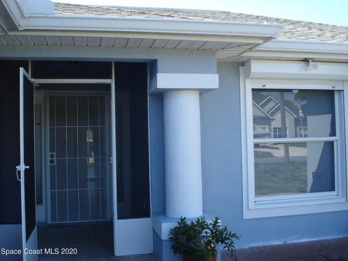 Photo of 6482 Bamboo Avenue