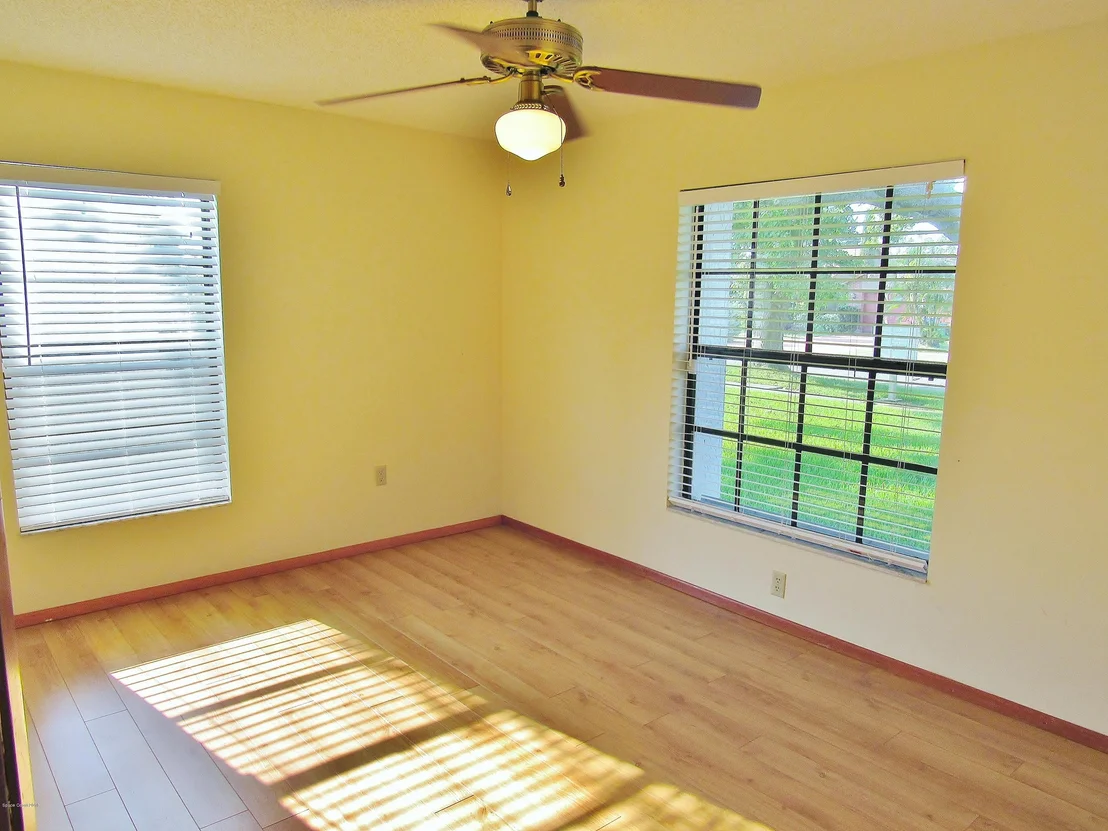 Photo of 894 Yorktowne Drive