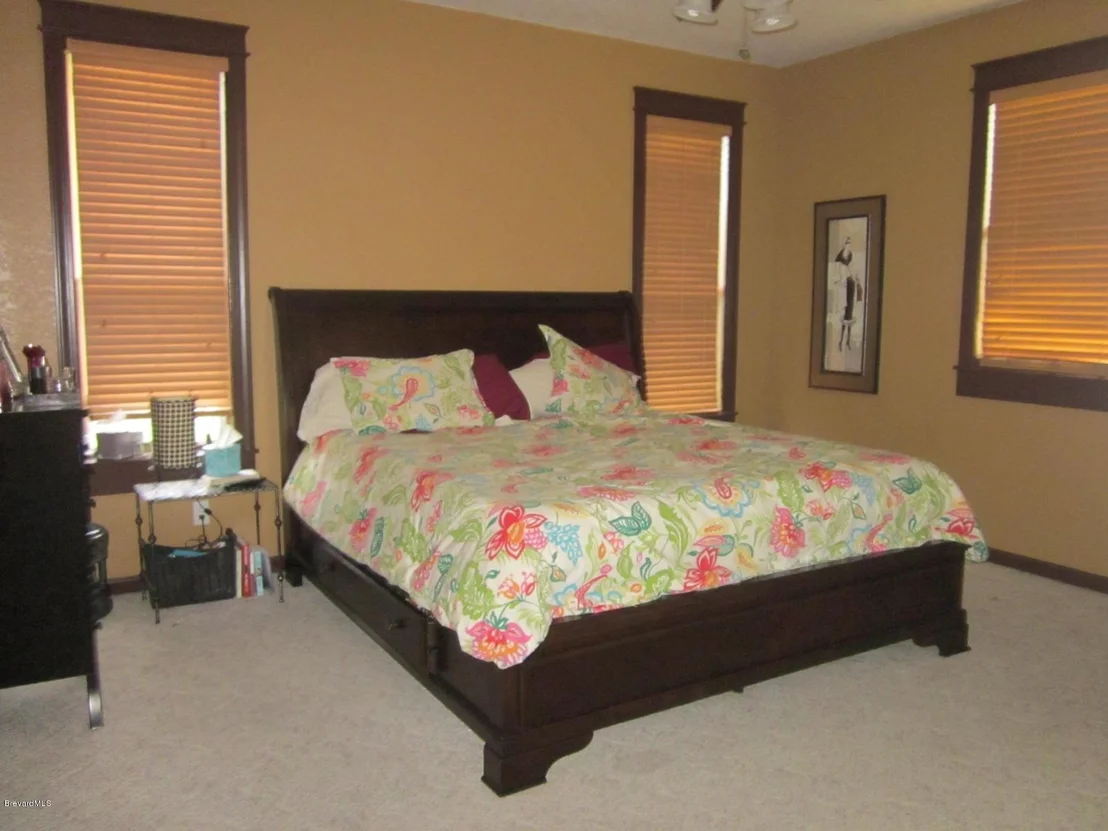 Photo of 4165 Lakeglen Drive