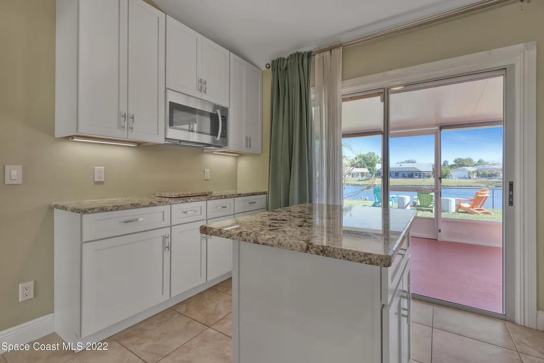 Photo of 4361 Silver Lake Drive
