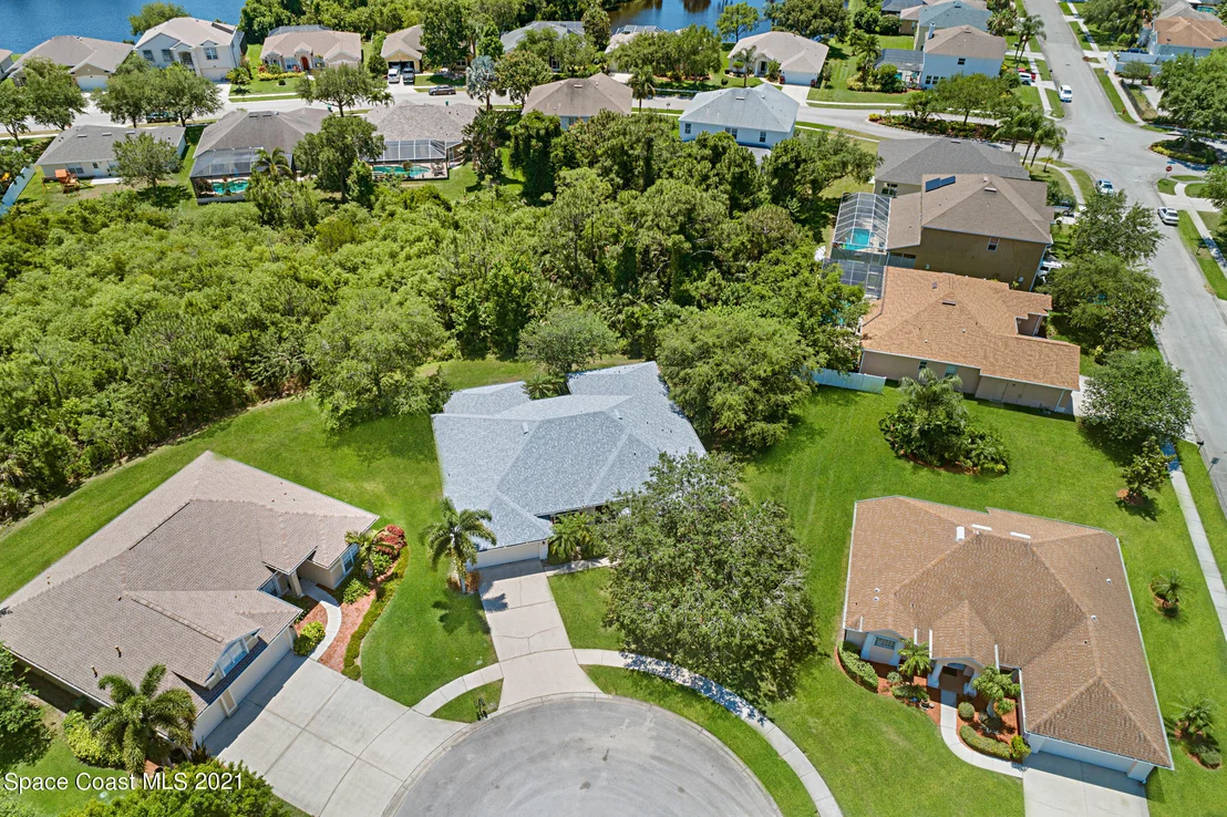 Photo of 915 Bryce Lane