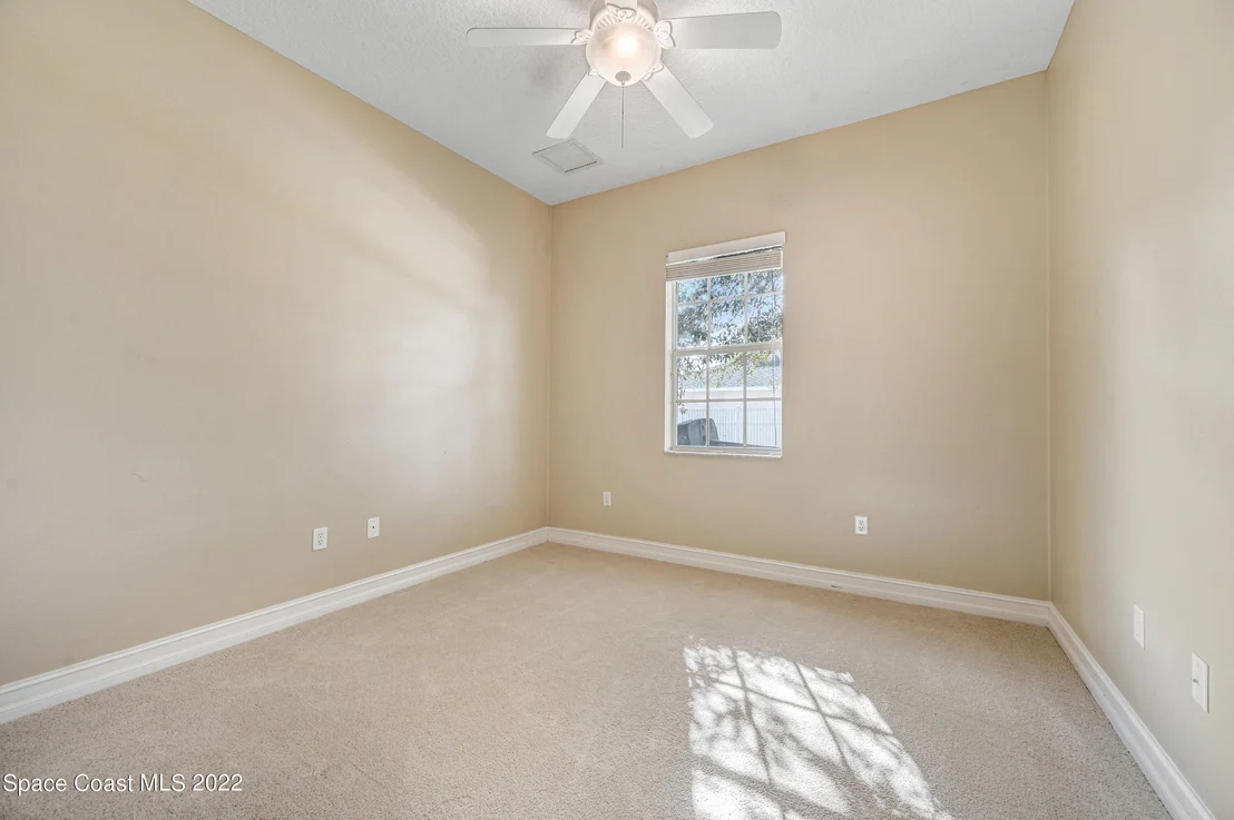 Photo of 2185 SE Windbrook Drive SE