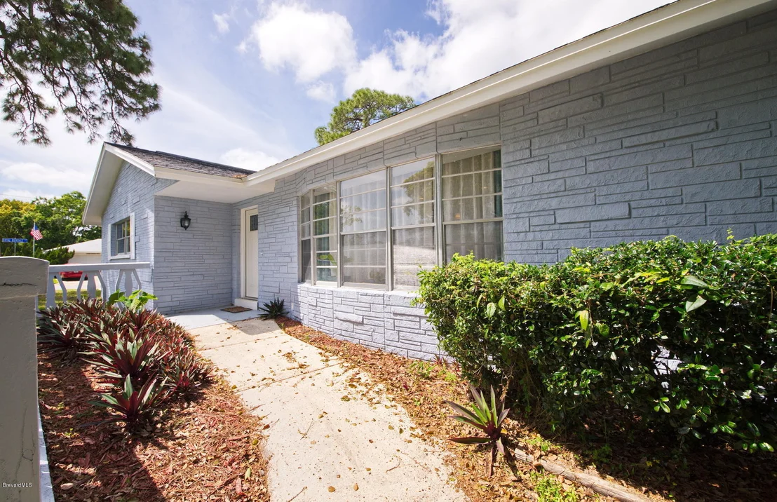 Photo of 1284 Troon Way