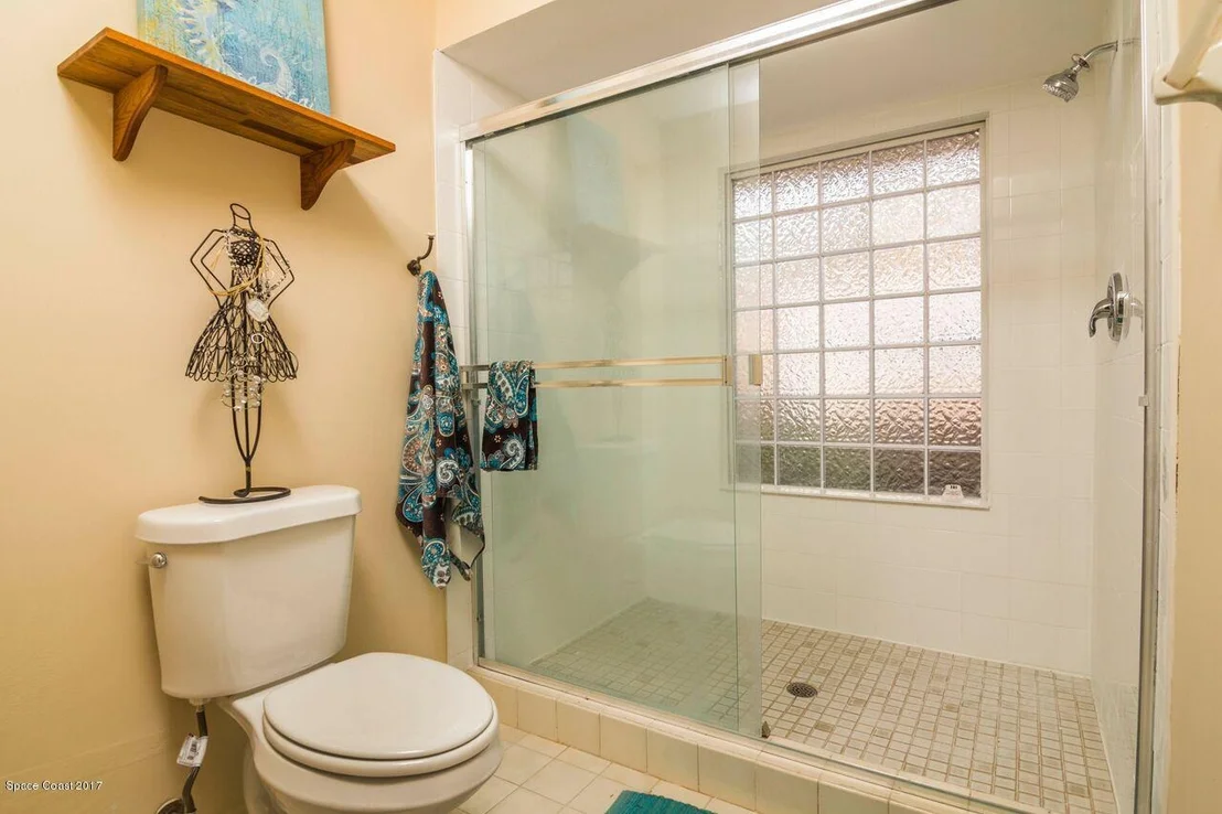 Photo of 1372 Bonaventure Drive