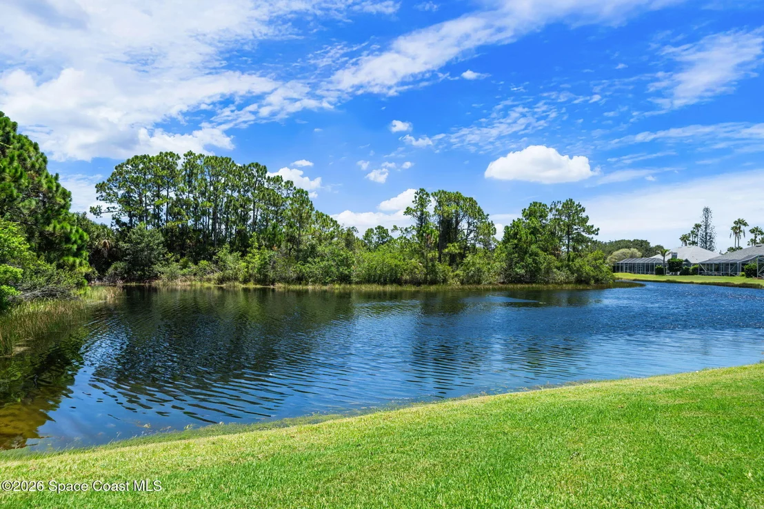 Photo of 842 Thrasher Drive