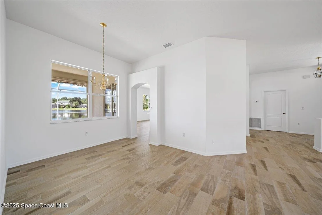 Photo of 5790 Sheffield Place