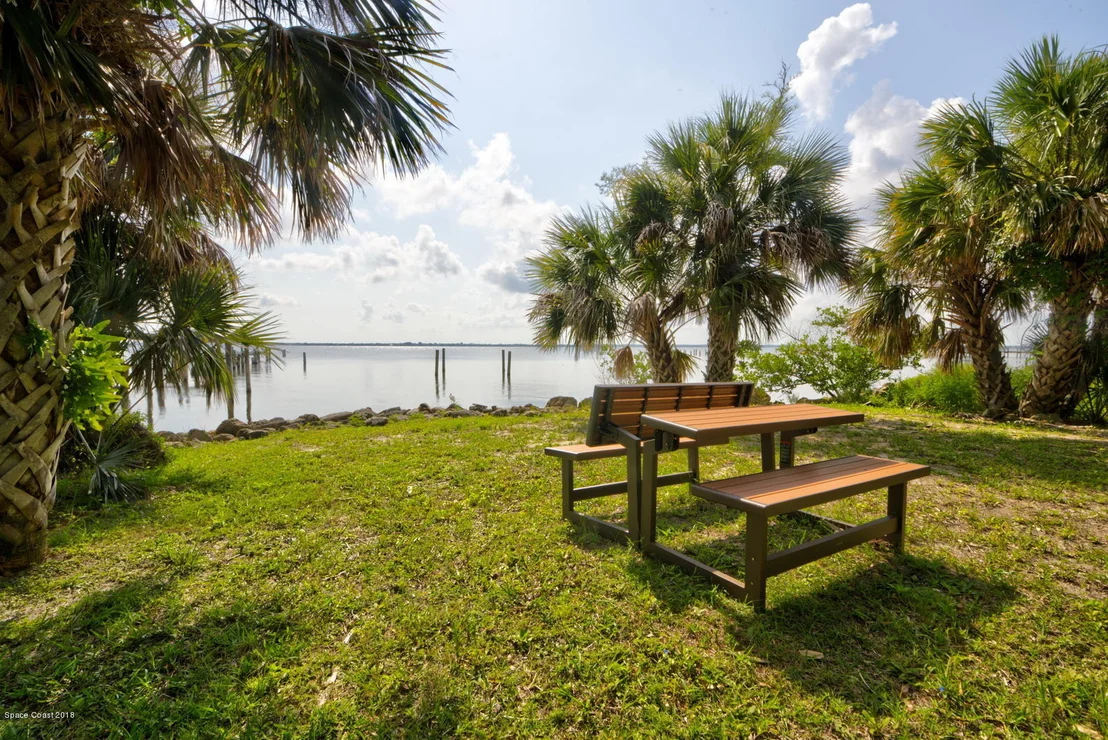 Photo of 4013 Indian River Drive N