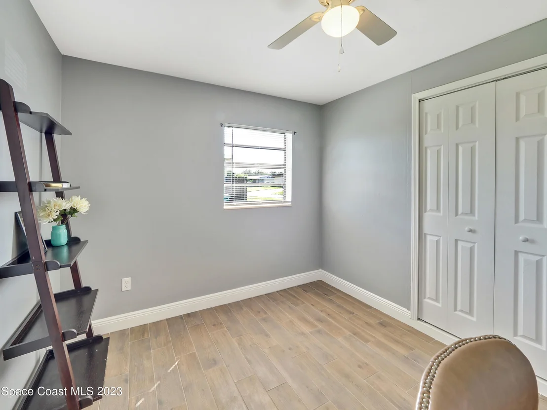 Photo of 2056 Little John Road