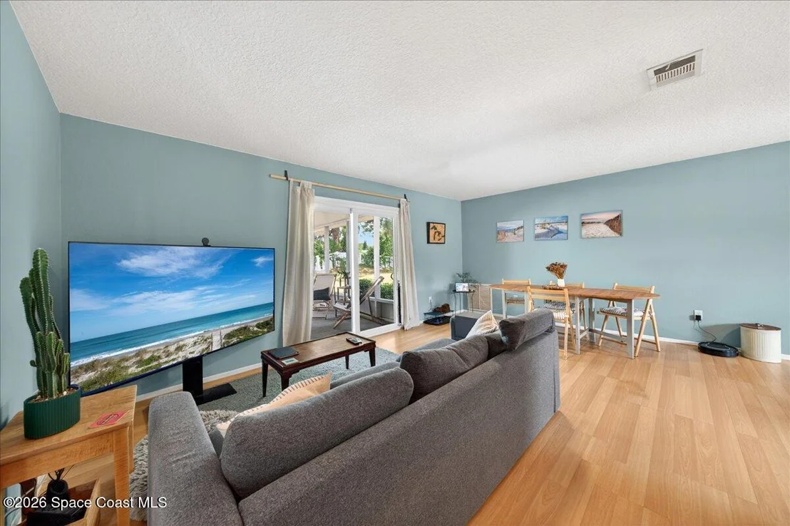 Photo of 920 Gables Way