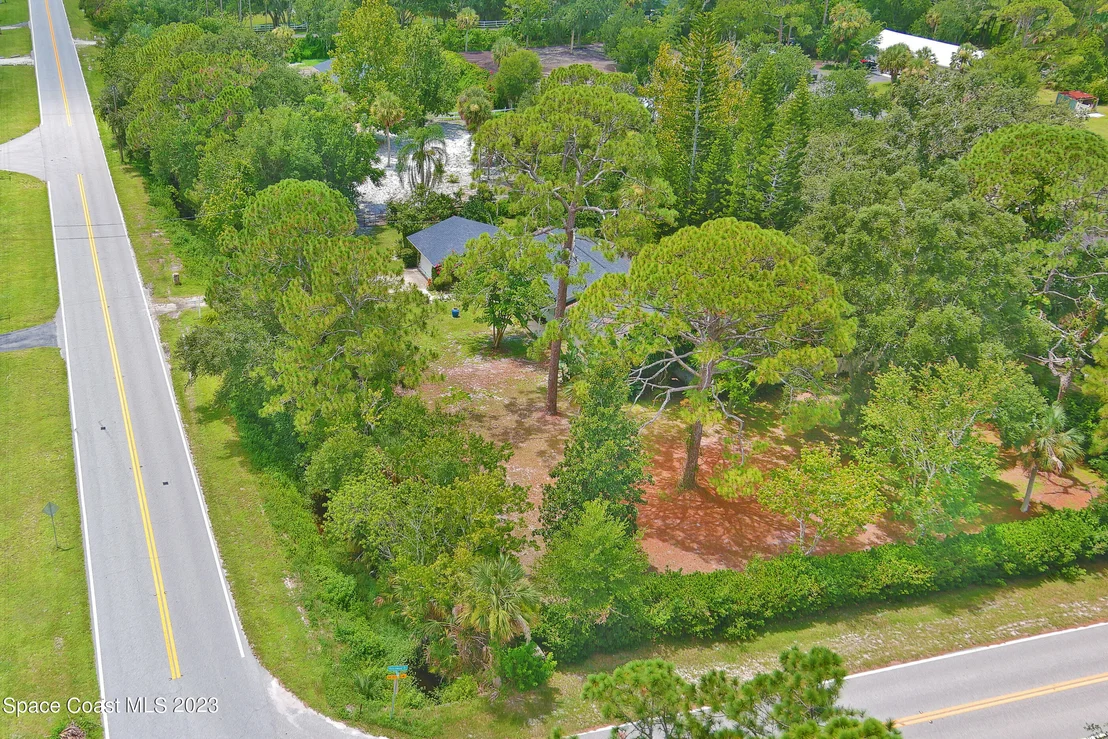 Photo of 2525 Friday Road