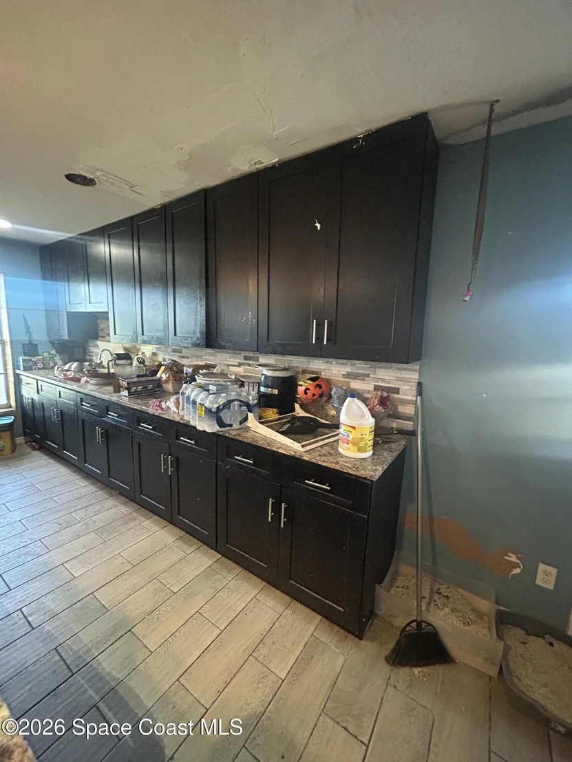 Photo of 801 Poplar Lane