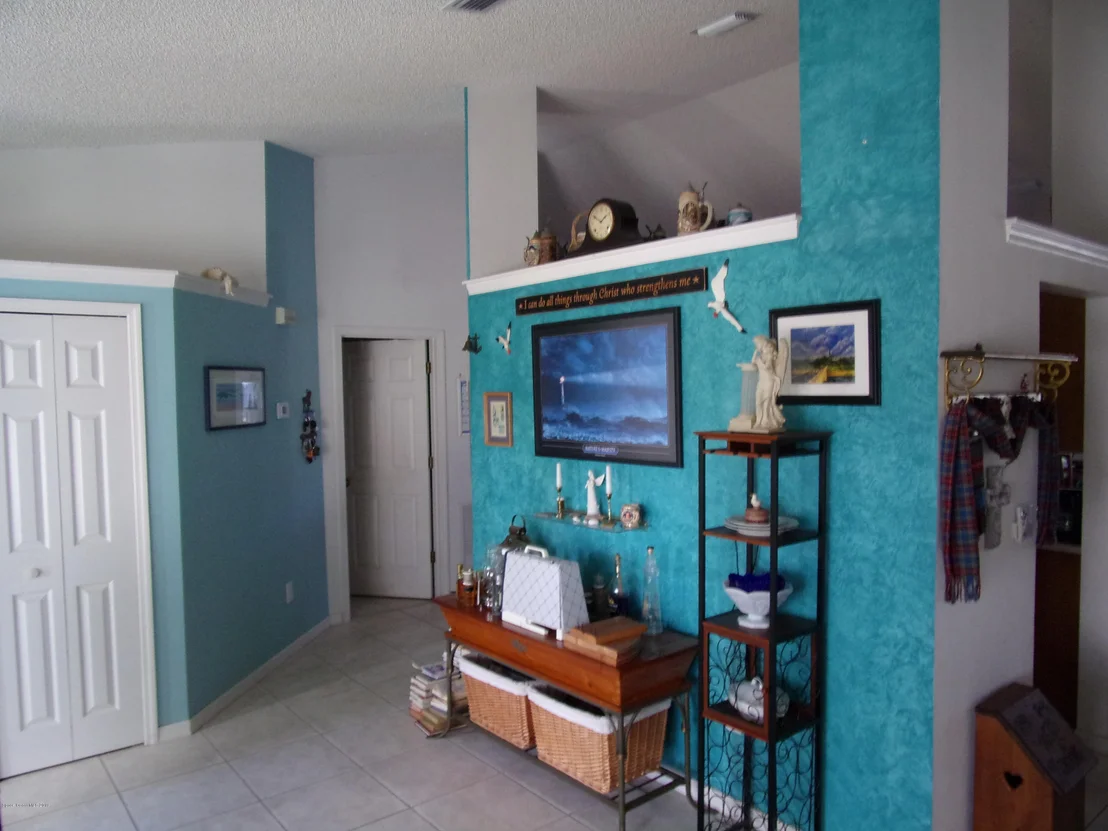 Photo of 3347 Lake View Circle